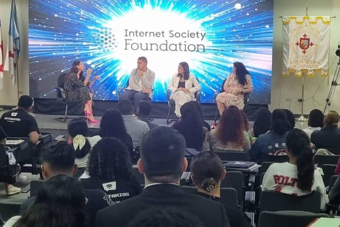 Este evento reúnió alrededor de 200 jóvenes menores de 35 años en el auditorio Benjamín Ayechu de la USMA y 150 conectados de manera virtual, en las sedes regionales de la Universidad de Panamá y de la USMA. Este evento reúnió alrededor de 200 jóvenes menores de 35 años en el auditorio Benjamín Ayechu de la USMA y 150 conectados de manera virtual, en las sedes regionales de la Universidad de Panamá y de la USMA.