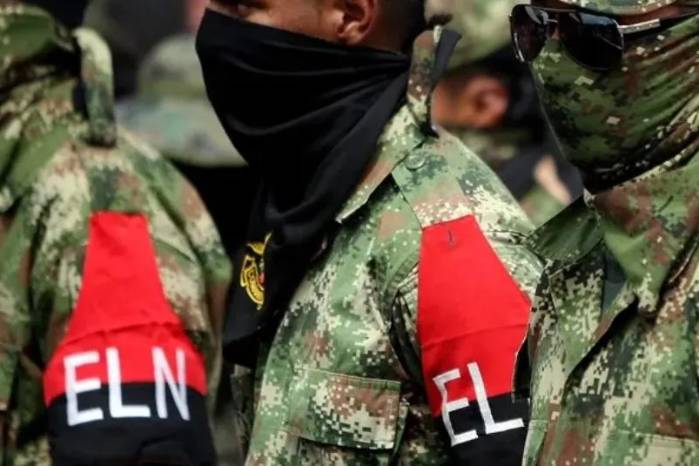 Una embarcación militar estadounidense patrulla el Caribe en el marco de la ofensiva contra el narcotráfico. El Eln negó tener relación con las lanchas atacadas por Washington. Una embarcación militar estadounidense patrulla el Caribe en el marco de la ofensiva contra el narcotráfico. El Eln negó tener relación con las lanchas atacadas por Washington.