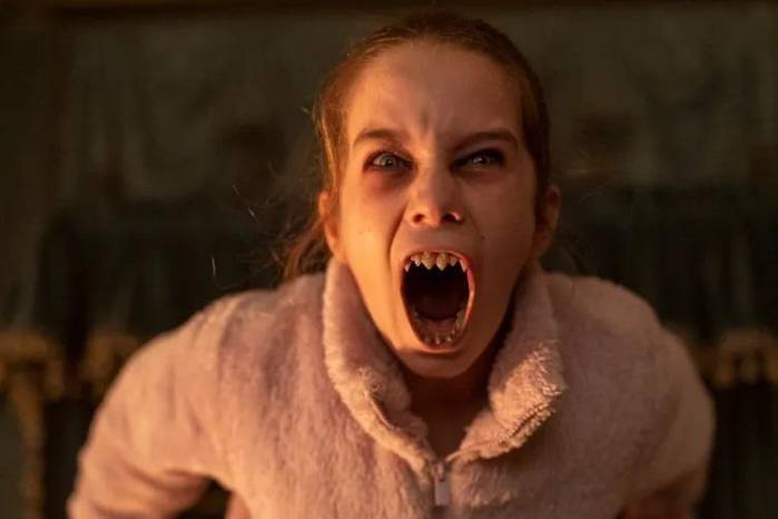 La cinta mezcla diversos clichés de los vampiros y el terror clásico. La cinta mezcla diversos clichés de los vampiros y el terror clásico.