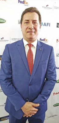 El tratado comercial entre las dos naciones promoverá la inversión multisectorial y el comercio entre las partes, facilitando la transferencia de tecnología y el fortalecimiento de los sectores productivos de Panamá El tratado comercial entre las dos naciones promoverá la inversión multisectorial y el comercio entre las partes, facilitando la transferencia de tecnología y el fortalecimiento de los sectores productivos de Panamá