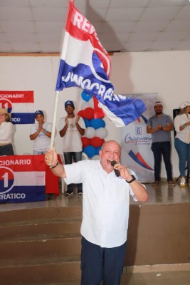 Crispiano Adames, precandidato presidencial del PRD. Crispiano Adames, precandidato presidencial del PRD.