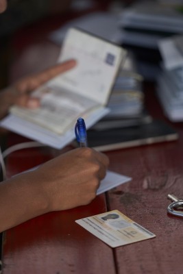 Cerca de 24.000 personas de más de 50 nacionalidades, de los cuales el 16% son niños, niñas y adolescentes, cruzaron la peligrosa selva panameña en 2019. Cerca de 24.000 personas de más de 50 nacionalidades, de los cuales el 16% son niños, niñas y adolescentes, cruzaron la peligrosa selva panameña en 2019.