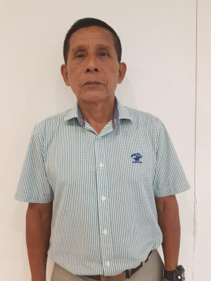 Leonides Cunampia, cacique general de la Comarca Emberá Wounaan. Leonides Cunampia, cacique general de la Comarca Emberá Wounaan.