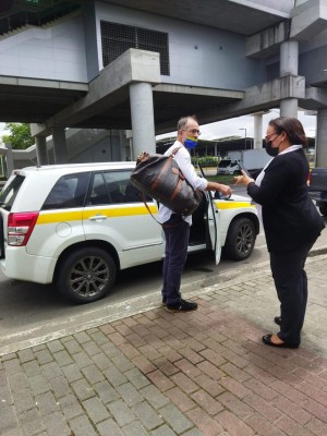 Se pidió a los funcionarios apoyar con el traslado de turistas nacionales y extranjeros que se dirigen a la terminal 1 y 2 del Aeropuerto Internacional de Tocumen. Se pidió a los funcionarios apoyar con el traslado de turistas nacionales y extranjeros que se dirigen a la terminal 1 y 2 del Aeropuerto Internacional de Tocumen.