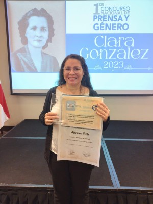 Marlene Testa, periodista de La Estrella de Panamá gana el primer premio de prensa escrita 2023 del Concurso Nacional de Prensa y Género en memoria de Clara González de Behringer. Marlene Testa, periodista de La Estrella de Panamá gana el primer premio de prensa escrita 2023 del Concurso Nacional de Prensa y Género en memoria de Clara González de Behringer.