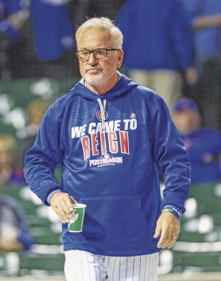 Joe Maddon suena para dirigir a los Angelinos. Joe Maddon suena para dirigir a los Angelinos.
