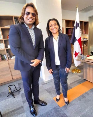 Prabhakar Sharan realizó una visita de cortesía a la Ministra de Cultura de Panamá, Giselle González Villarrué. Prabhakar Sharan realizó una visita de cortesía a la Ministra de Cultura de Panamá, Giselle González Villarrué.