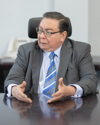 Movimiento Unidad propone reducir la jornada laboral semanal para enfrentar alza del combustible. Movimiento Unidad propone reducir la jornada laboral semanal para enfrentar alza del combustible.