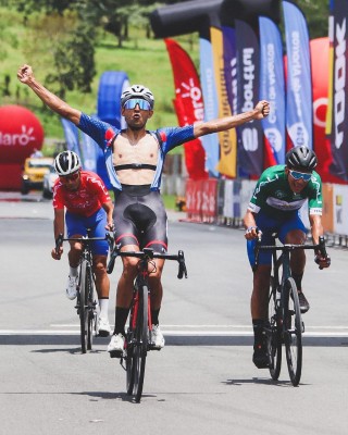 El ciclista panameño Roberto González El ciclista panameño Roberto González