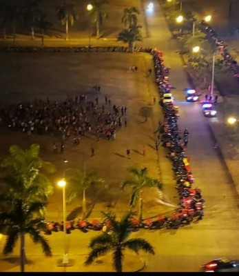 Los motorizados se mantienen en huelga hasta llegar a un acuerdo con los ejecutivos. Los motorizados se mantienen en huelga hasta llegar a un acuerdo con los ejecutivos.