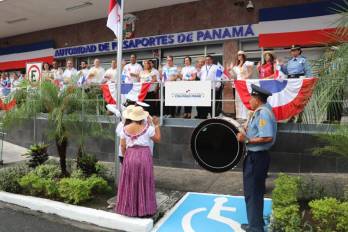 Ante la proximidad de las celebraciones por los días patrios, la Autoridad de Pasaportes tendrá una extensión en su horario. Ante la proximidad de las celebraciones por los días patrios, la Autoridad de Pasaportes tendrá una extensión en su horario.