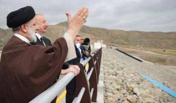Raisi se desplazó este domingo a la provincia de Azerbaiyán Oriental, donde inauguró una presa.