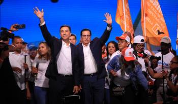 Melitón Arrocha renuncia a sus aspiraciones presidenciales y pide respaldar al candidato del Partido Popular (PP), Martín Torrijos.