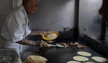 La taquería El Califa de León recibió esta semana una estrella Michelin por la carne “de primera” de su taco típico, el ‘Gaonera’.
