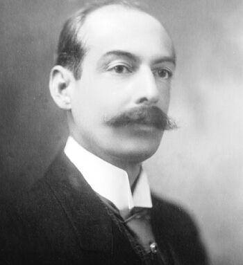 Ramón Maximiliano Valdés fue un político y escritor panameño. Se desempeñó como séptimo presidente de la República y murió cuando aún ostentaba el cargo. Ramón Maximiliano Valdés fue un político y escritor panameño. Se desempeñó como séptimo presidente de la República y murió cuando aún ostentaba el cargo.