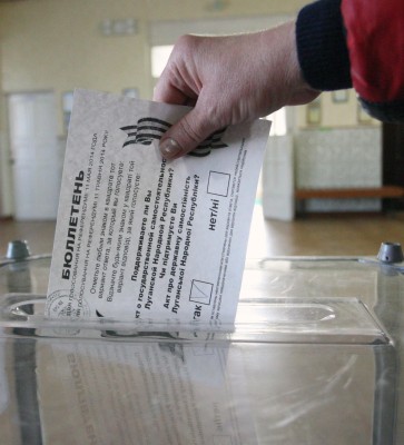 Imagen de archivo del referéndum separatista realizado en Donestk. Imagen de archivo del referéndum separatista realizado en Donestk.