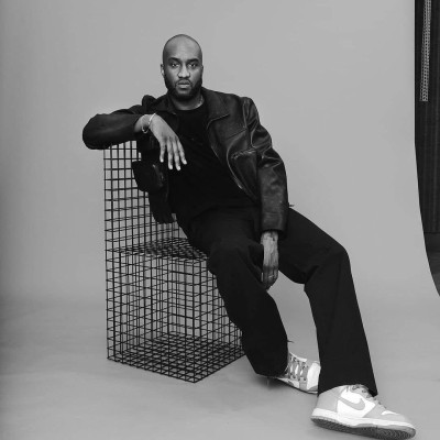El diseñador Virgil Abloh ha fallecido el día de hoy a causa del Cáncer. El diseñador Virgil Abloh ha fallecido el día de hoy a causa del Cáncer.