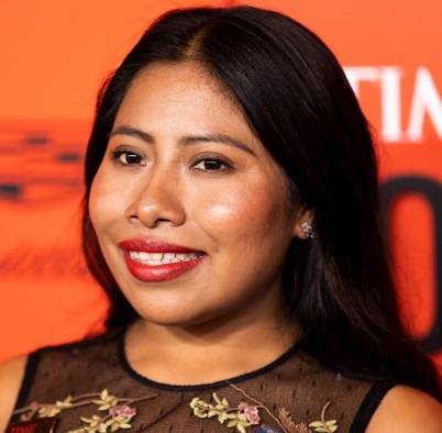 La actriz mexicana Yalitza Aparicio llega a la gala anual Time 100 en el Frederick P. Rose Hall del Lincoln Center, en Nueva York, Nueva York (EEUU). La actriz mexicana Yalitza Aparicio llega a la gala anual Time 100 en el Frederick P. Rose Hall del Lincoln Center, en Nueva York, Nueva York (EEUU).