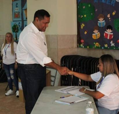 Juan Felipe Pitty, precandidato presidencial del Partido Revolucionario Democrático. Juan Felipe Pitty, precandidato presidencial del Partido Revolucionario Democrático.