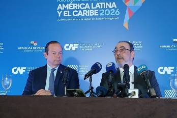 El ministro de Relaciones Exteriores, Javier Martínez-Acha y Sergio Díaz-Granado, presidente de CAF. El ministro de Relaciones Exteriores, Javier Martínez-Acha y Sergio Díaz-Granado, presidente de CAF.