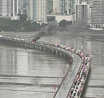 Imagen aérea de una vista del tramo marino en el Corredor Sur. Imagen aérea de una vista del tramo marino en el Corredor Sur.