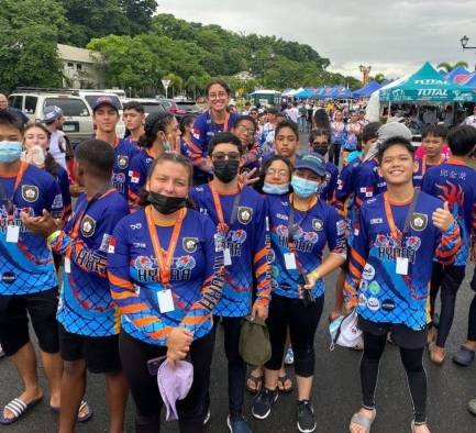 Equipo Hydra del Instituto Sun Yat Sen ganaron 1 medalla de oro, 3 de plata y 3 de bronce. Equipo Hydra del Instituto Sun Yat Sen ganaron 1 medalla de oro, 3 de plata y 3 de bronce.