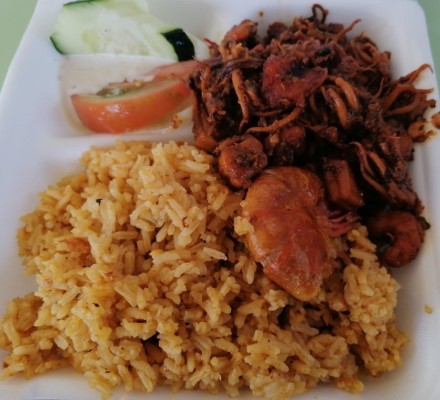 La gastronomía de Costa Abajo es una de las más recomendadas. La gastronomía de Costa Abajo es una de las más recomendadas.