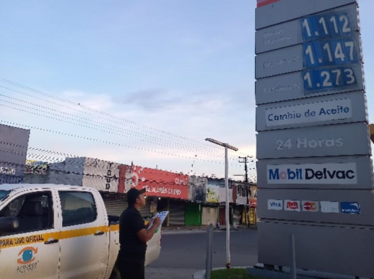 Acodeco verifica precio máximo de venta de los combustibles en la provincia de Bocas del Toro. Acodeco verifica precio máximo de venta de los combustibles en la provincia de Bocas del Toro.