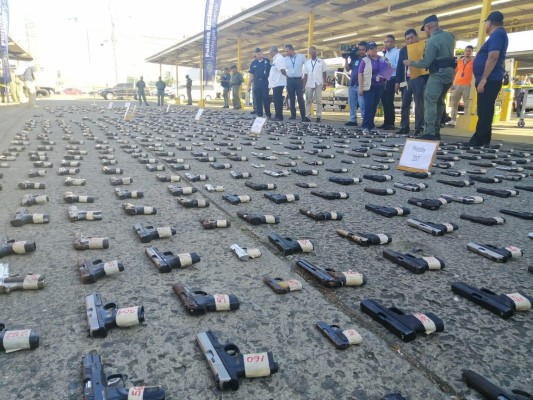 Primera destrucción de armas del año 2020. Primera destrucción de armas del año 2020.