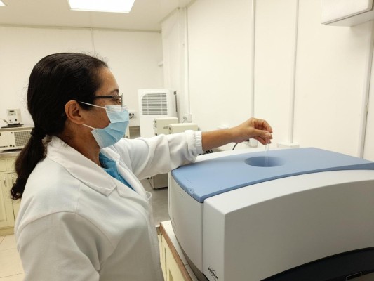 Analizan con equipo de Resonancia Magnética Nuclear la producción de margarina y manteca. Analizan con equipo de Resonancia Magnética Nuclear la producción de margarina y manteca.