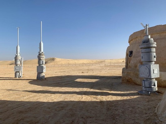 En la imagen de archivo, vista de uno de los escenarios del planeta ficticio de Tatoonie de la saga de Star Wars, abierto para visitas turísticas en Túnez. En la imagen de archivo, vista de uno de los escenarios del planeta ficticio de Tatoonie de la saga de Star Wars, abierto para visitas turísticas en Túnez.