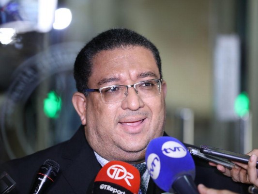 Ricaurte González, fiscal superior en el nuevo caso en contra de Ricardo Martinelli. Ricaurte González, fiscal superior en el nuevo caso en contra de Ricardo Martinelli.