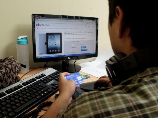 El robo de datos y de cuentas , algunas de las ciberamenazas que se pronostica aumentarán. El robo de datos y de cuentas , algunas de las ciberamenazas que se pronostica aumentarán.