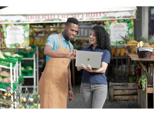 Esta alianza se formaliza bajo el marco de Emprendedores en Acción, programa de Tigo Panamá. Esta alianza se formaliza bajo el marco de Emprendedores en Acción, programa de Tigo Panamá.