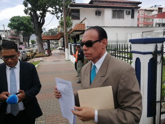 La denuncia penal fue presentada por el abogado Gonzalo Moncada Luna. La denuncia penal fue presentada por el abogado Gonzalo Moncada Luna.