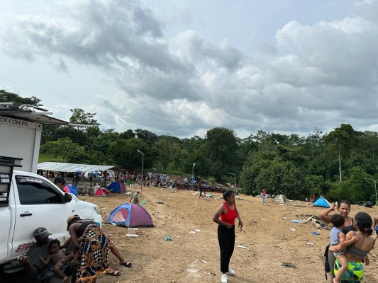 El Ministerio de Salud reiteró que mantiene su compromiso de brindar atención a los migrantes irregulares que atraviesan el Darién. El Ministerio de Salud reiteró que mantiene su compromiso de brindar atención a los migrantes irregulares que atraviesan el Darién.