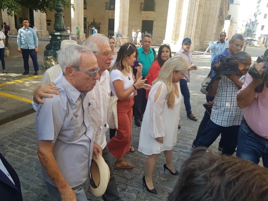 El historiador Eusebio Leal y el diplomático Josep Borrell en La Habana. El historiador Eusebio Leal y el diplomático Josep Borrell en La Habana.