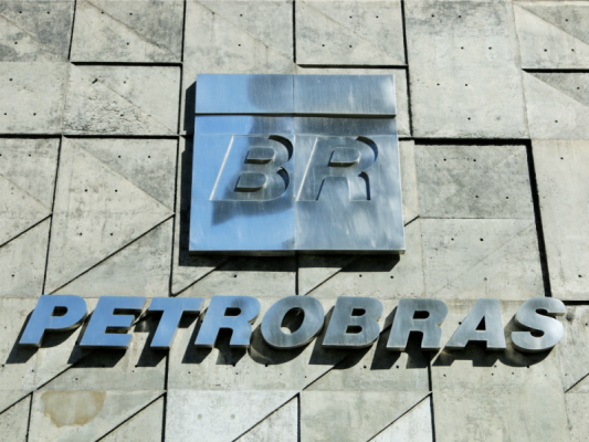 Imagen de archivo del logro de la brasileña Petrobras vinculada a la Operación Lava Jato. Imagen de archivo del logro de la brasileña Petrobras vinculada a la Operación Lava Jato.