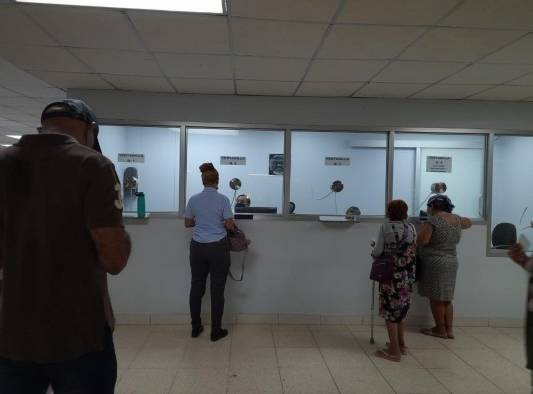 El paro de 48 horas comenzó a las 7:00 a.m. de este jueves. El paro de 48 horas comenzó a las 7:00 a.m. de este jueves.