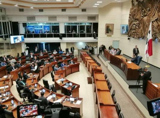 Pleno de la Asamblea comenzó este 1 de noviembre al mediodía. Pleno de la Asamblea comenzó este 1 de noviembre al mediodía.