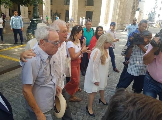 El historiador Eusebio Leal y el diplomático Josep Borrell en La Habana. El historiador Eusebio Leal y el diplomático Josep Borrell en La Habana.
