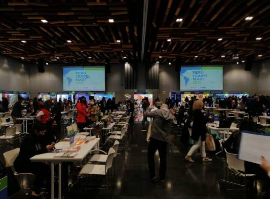 El Perú Travel Mart fue un gran éxito, ya que, a través de las 4,000 citas de negocios logrará generar más 10 millones de dólares según los organizadores. El Perú Travel Mart fue un gran éxito, ya que, a través de las 4,000 citas de negocios logrará generar más 10 millones de dólares según los organizadores.
