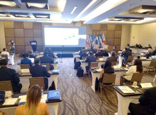 En Panamá están reunidos los representantes de los países miembro de la Comisión Regional de Integración de Energía (CRIE). En Panamá están reunidos los representantes de los países miembro de la Comisión Regional de Integración de Energía (CRIE).