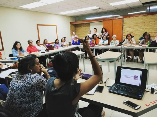 Entre las actividades que se tienen previstas este 8 de marzo están una marcha que partirá desde el Parque Porras hasta la Cinta Costera a las 4:00 p.m. Entre las actividades que se tienen previstas este 8 de marzo están una marcha que partirá desde el Parque Porras hasta la Cinta Costera a las 4:00 p.m.