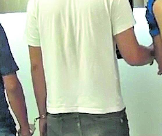 La cárcel Alayón de Maracay albergaba 80 hombres en un espacio diseñado para 20: allí pasó 40 días Carlos Jaimes. La cárcel Alayón de Maracay albergaba 80 hombres en un espacio diseñado para 20: allí pasó 40 días Carlos Jaimes.