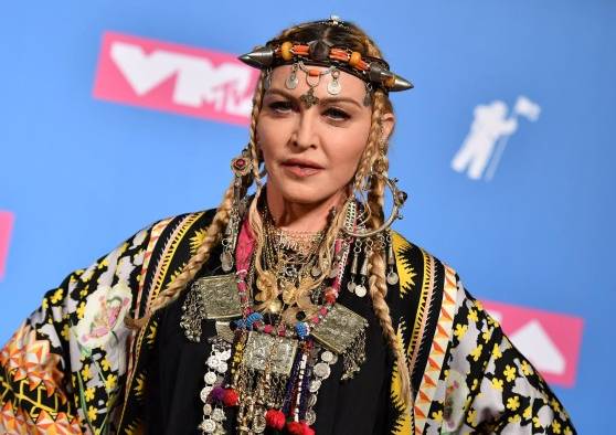 En 2020, la siete veces ganadora del Grammy se sometió a una cirugía de reemplazo de cadera. En 2020, la siete veces ganadora del Grammy se sometió a una cirugía de reemplazo de cadera.