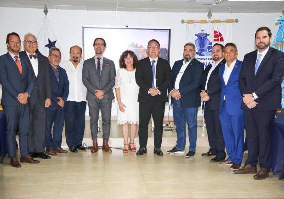 En la reunión se revisaron 188 artículos, se modificaron 70, se eliminaron 10 y se propusieron más de 12 artículos nuevos, todos aprobados de manera consensuada por la mesa de trabajo. En la reunión se revisaron 188 artículos, se modificaron 70, se eliminaron 10 y se propusieron más de 12 artículos nuevos, todos aprobados de manera consensuada por la mesa de trabajo.