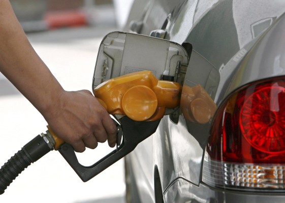 El litro de la gasolina de 91 octanos disminuirá cinco centésimos El litro de la gasolina de 91 octanos disminuirá cinco centésimos