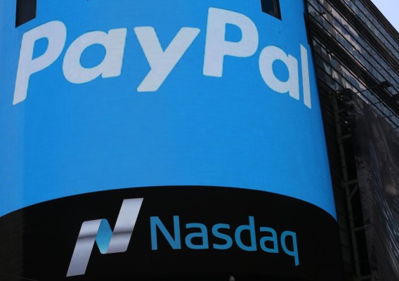Foto de archivo del logo de la empresa PayPal. Foto de archivo del logo de la empresa PayPal.