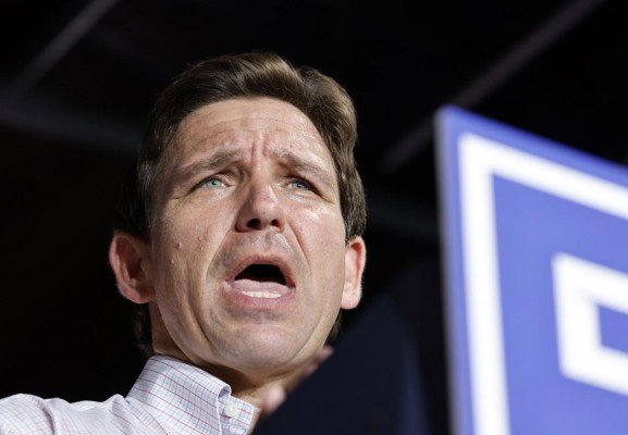 El gobernador de Florida, Ron DeSantis, en una fotografía de archivo. El gobernador de Florida, Ron DeSantis, en una fotografía de archivo.